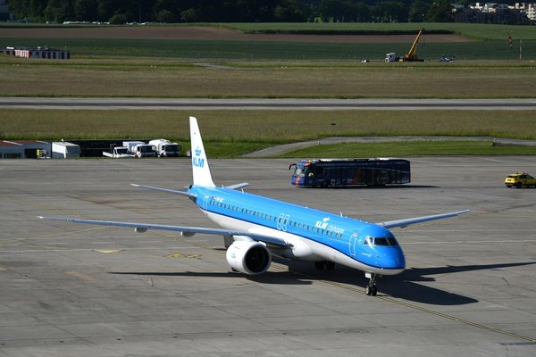 Pourquoi et comment utiliser une carte de crédit de voyage pour voyager moins cher